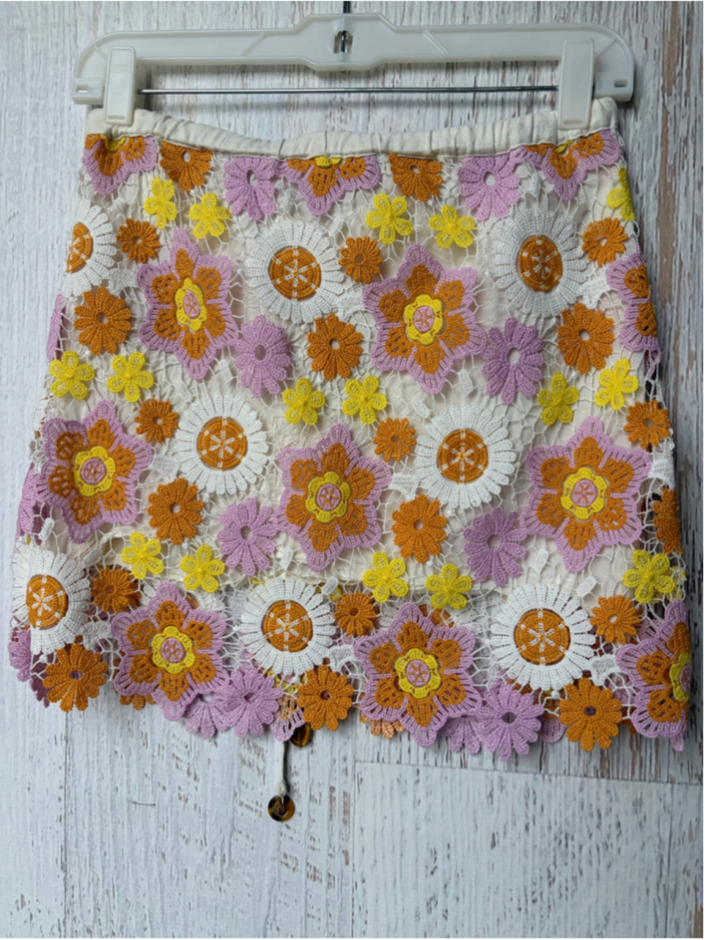 Women's Zara Floral Crochet Mini Skirt, Size XS, White/Orange/Yellow - Picture 4 of 5
